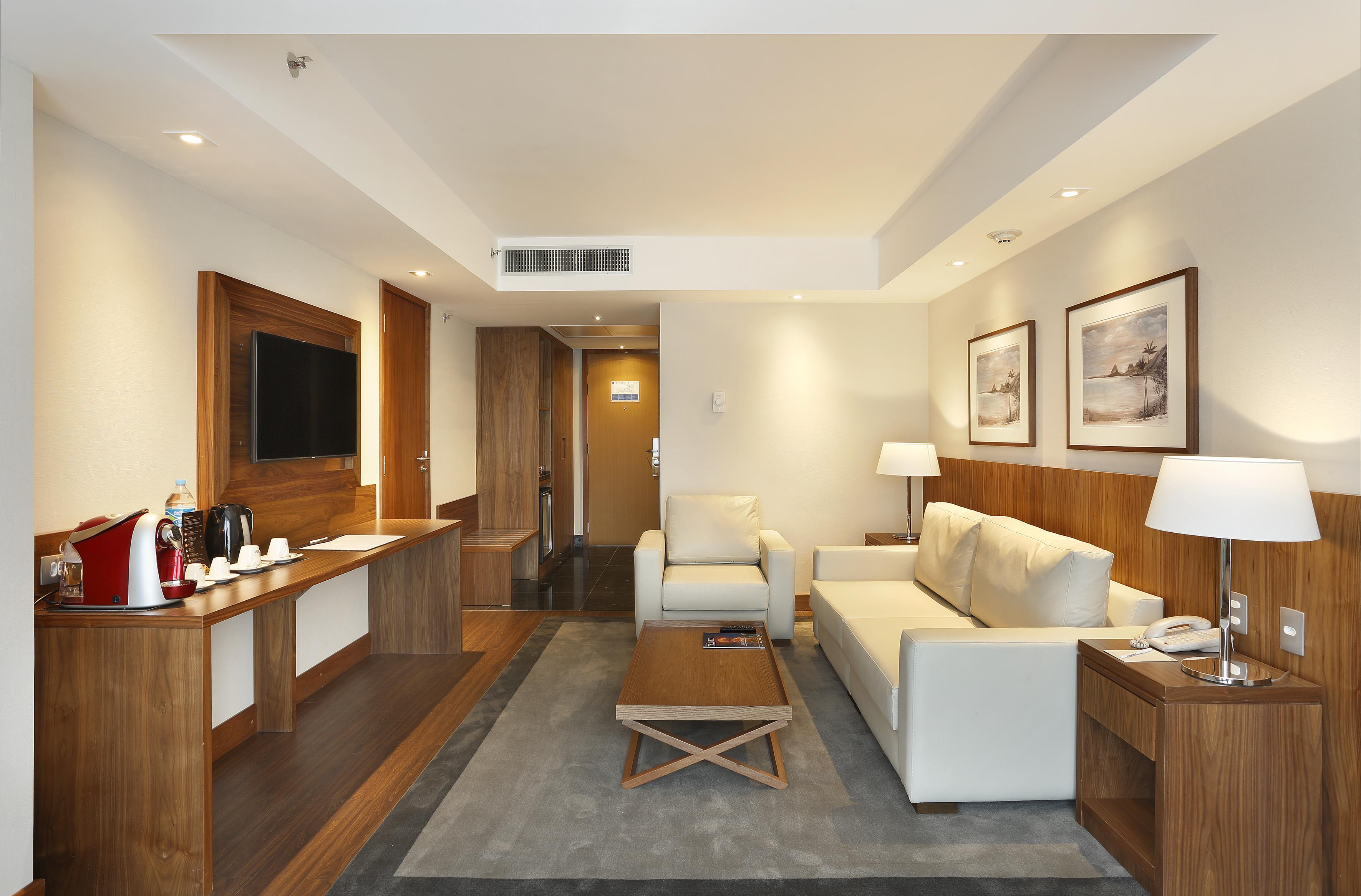 Windsor Marapendi Hotel ริโอเดจาเนโร ภายนอก รูปภาพ A suite at the hotel